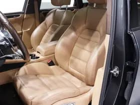 Porsche Macan thumbnail 37