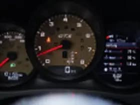 Porsche Macan thumbnail 66