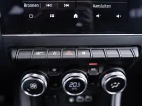 Renault Captur thumbnail 42