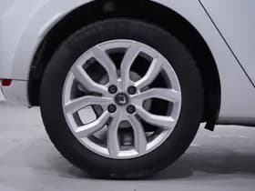 Renault Clio thumbnail 19