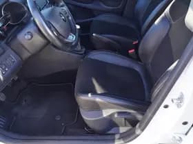 Renault Clio thumbnail 29