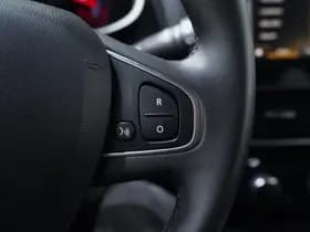 Renault Clio thumbnail 21