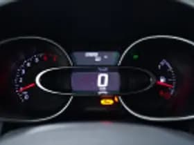 Renault Clio thumbnail 61