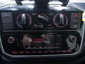 Volkswagen Up thumbnail 24