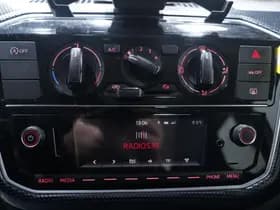 Volkswagen Up thumbnail 25