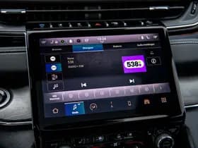 Jeep Grand Cherokee thumbnail 22