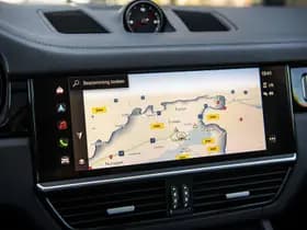 Porsche Cayenne thumbnail 18