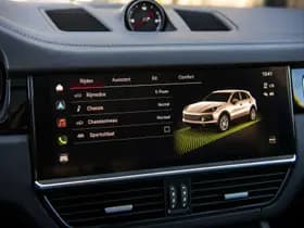 Porsche Cayenne thumbnail 20