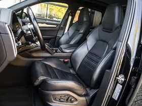 Porsche Cayenne thumbnail 7
