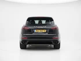 Porsche Cayenne thumbnail 13