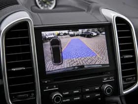 Porsche Cayenne thumbnail 17