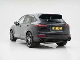 Porsche Cayenne thumbnail 30