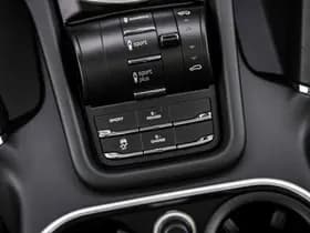 Porsche Cayenne thumbnail 40