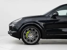 Porsche Cayenne thumbnail 9
