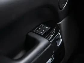 Land Rover Range Rover Sport thumbnail 32