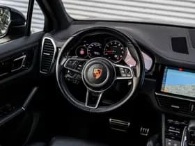 Porsche Cayenne thumbnail 30