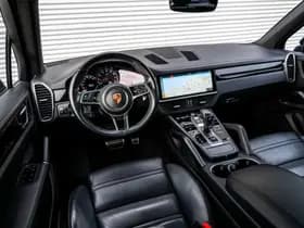 Porsche Cayenne thumbnail 4