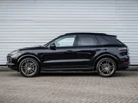 Porsche Cayenne thumbnail 10