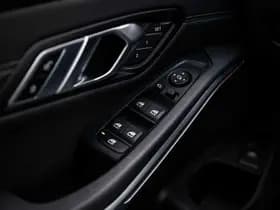 BMW 3-Serie thumbnail 39