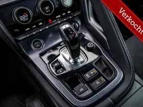 Jaguar F-Type thumbnail 33
