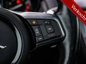 Jaguar F-Type thumbnail 35