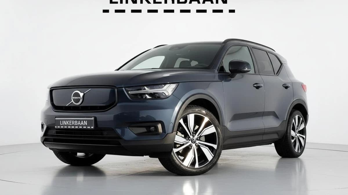 Volvo XC40 — foto 1