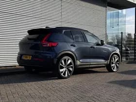 Volvo XC40 thumbnail 16