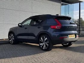 Volvo XC40 thumbnail 32