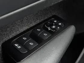 Volvo XC40 thumbnail 42