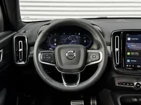 Volvo XC40 thumbnail 10