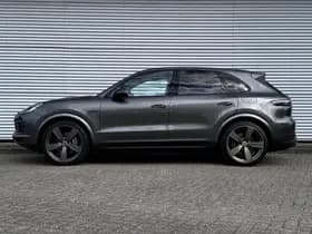 Porsche Cayenne thumbnail 12