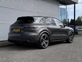 Porsche Cayenne thumbnail 15