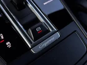 Porsche Cayenne thumbnail 39