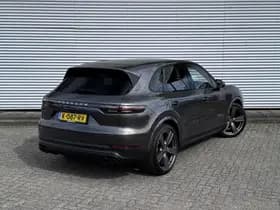 Porsche Cayenne thumbnail 69