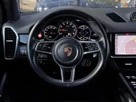 Porsche Cayenne thumbnail 10