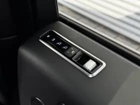 Land Rover Range Rover thumbnail 38