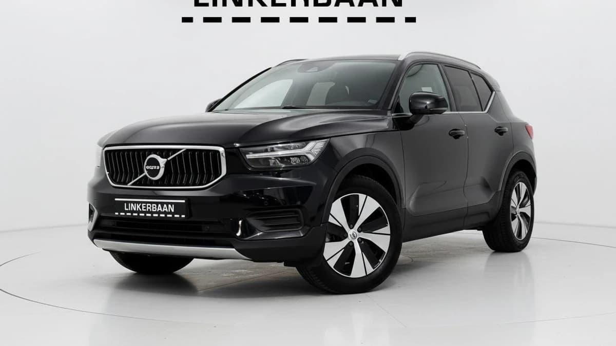 Volvo XC40 — foto 1