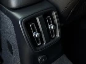 Volvo XC40 thumbnail 30