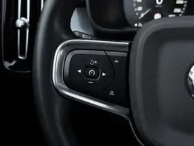 Volvo XC40 thumbnail 37