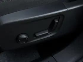 Volvo XC40 thumbnail 8