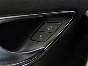 Mercedes-Benz AMG GT thumbnail 56