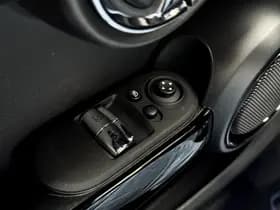 MINI Cooper thumbnail 36