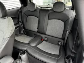 MINI Cooper thumbnail 7