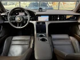 Porsche Taycan thumbnail 20