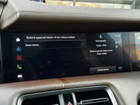 Porsche Taycan thumbnail 25