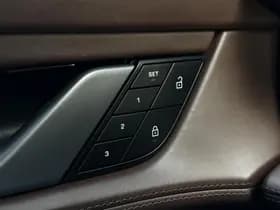 Porsche Taycan thumbnail 53