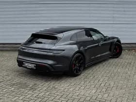 Porsche Taycan thumbnail 62