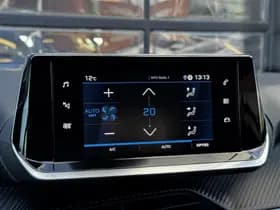 Peugeot 208 thumbnail 17