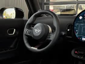 MINI Cooper thumbnail 41