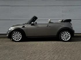 MINI Cabrio thumbnail 10